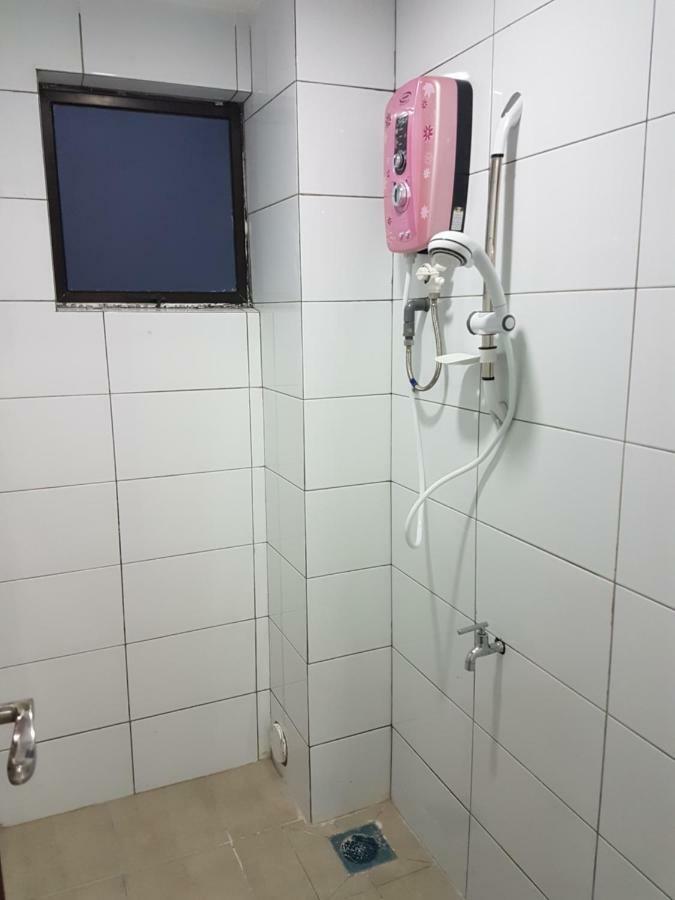 Sembulan @ Ning Guesthouse 宁舒民宿 亞庇 外观 照片