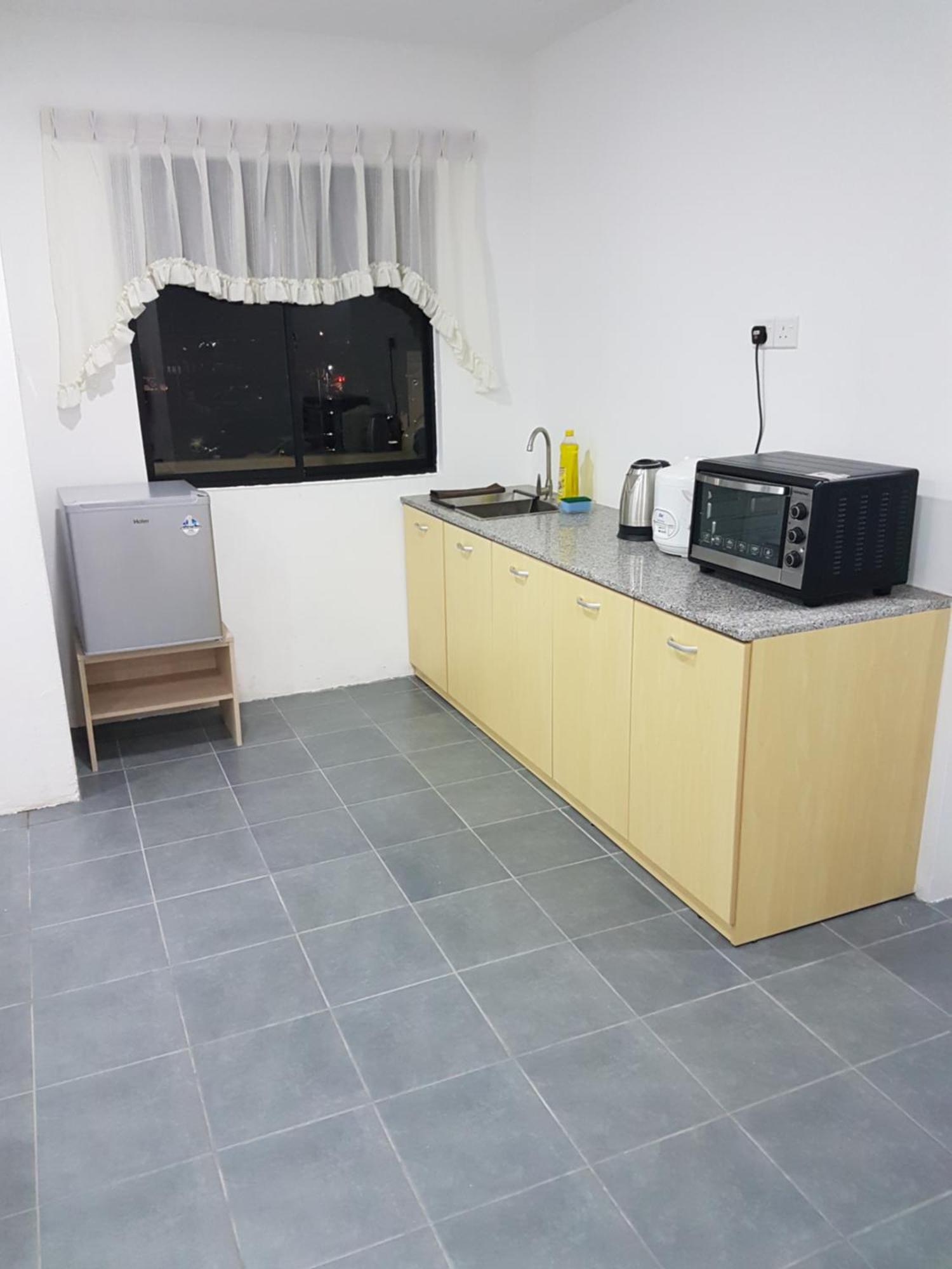 Sembulan @ Ning Guesthouse 宁舒民宿 亞庇 外观 照片
